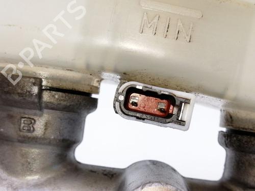 Brake master cylinder NISSAN NAVARA (D22) 2.5 D 4x4 | BP23457727M77 - Image 3