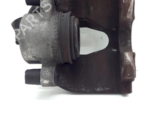 Used Right front brake caliper RENAULT SCÉNIC II (JM0/1_) 1.9 dCi (JM14) (131 hp) 32106254