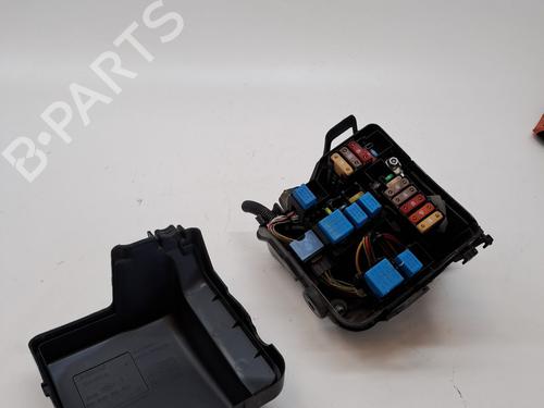 Zekeringkast DACIA DOKKER Box Body/MPV 1.5 dCi 75 / Blue dCi 75 (FEJW, FEAH) (75 hp) 26882251
