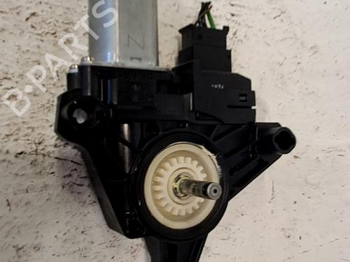 Used Left rear window motor Left rear window motor MERCEDES-BENZ C-CLASS T-Model (S205) C 220 BlueTEC / d (205.204) (170 hp) 33766751 33766751