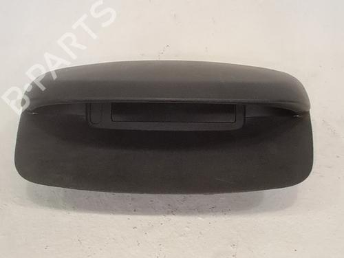 display-monitor-renault-megane-iii-hatchback-bz01_-b3_-2008-36377236 main image