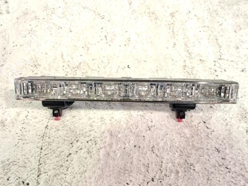 Troisième feu stop TOYOTA AURIS Estate (_E18_) 1.8 Hybrid (ZWE186_, ZWE186R, ZWE186H) (136 hp) 32042332