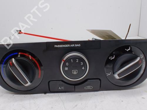 Used Climate control Climate control 38557621 38557621