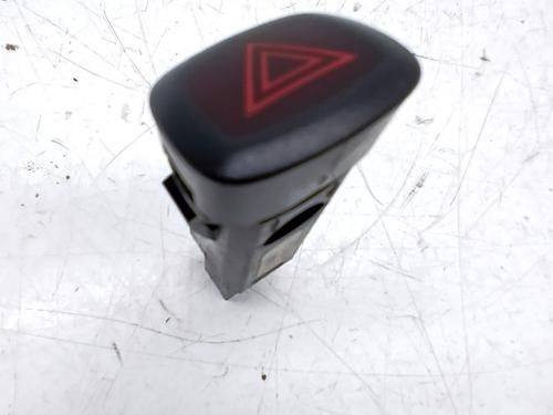 Used Warning switch Warning switch VOLVO V40 Cross Country (526) D2 (114 hp) 36321464 36321464