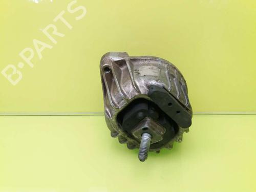 Used Engine mount BMW 3 (E90) 318 d (122 hp) 23382157