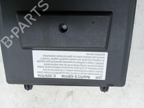 Fuse box JAGUAR XJ (X351) 3.0 SDV6 | BP23359708E1 