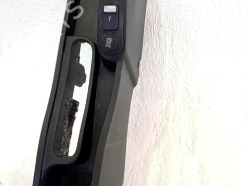 Middle console FIAT FIORINO MPV (225_) 1.3 JTD Multijet (225BXB1A, 225BXB11) | BP29991898I22