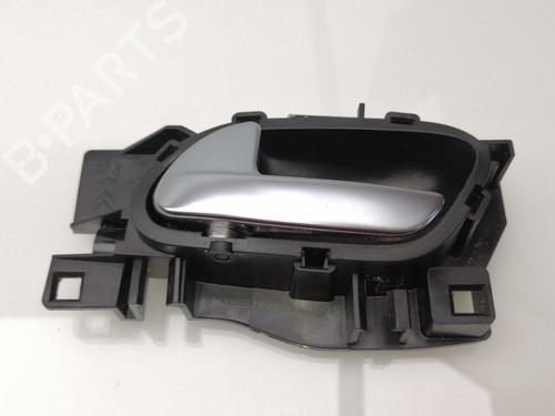 Used Front right interior door handle PEUGEOT 208 I (CA_, CC_) 1.4 HDi (68 hp) 23404860