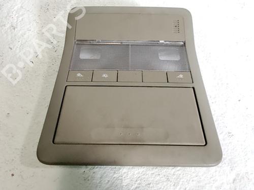 Luz interior CHEVROLET CAPTIVA (C100, C140) 2.0 D 4WD (150 hp) 31701346