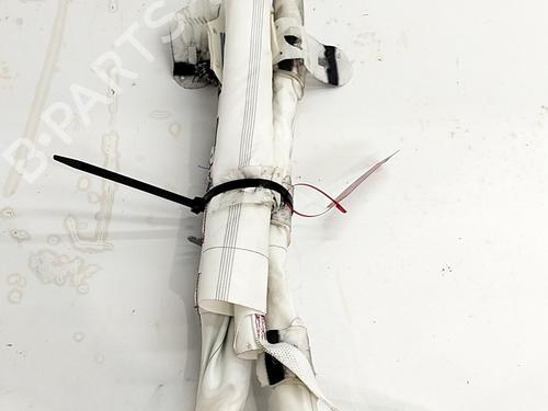 left-curtain-airbag-renault-megane-iv-hatchback-b9amn_-2015-37794285 main image