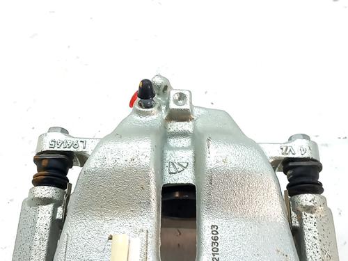 Højre bremsekaliber foran OPEL MOKKA 1.2 (76) (136 hp) 32285915