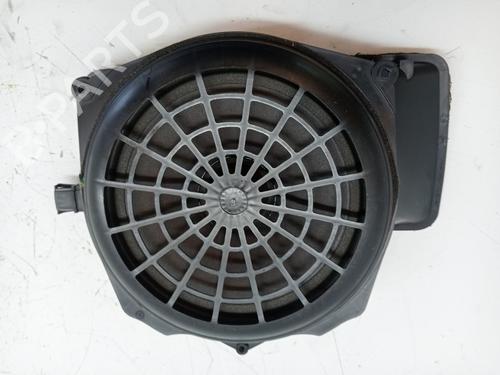 Used Speaker AUDI A4 B7 Avant (8ED) 2.0 TDI (170 hp) 23372359