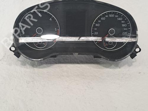 Used Instrument cluster VW JETTA IV (162, 163, AV3, AV2) 1.6 TDI (105 hp) 26381627