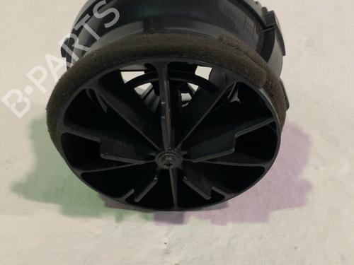 Air vent TOYOTA COROLLA Hatchback (_E21_, _EA1_, _EH1_) 1.8 Hybrid (ZWE211, ZWE219) | BP33766034I21 - Image 2