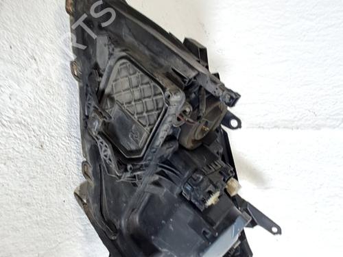 Right headlight TOYOTA AVENSIS Saloon (_T25_) 2.0 D-4D (ADT250_, ADT250R) | BP29559187C29 