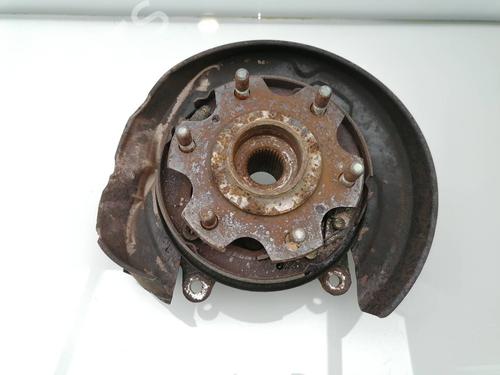 Used Left rear steering knuckle MITSUBISHI PAJERO III (V7_W, V6_W) 3.2 Di-D (V68W) (160 hp) 23936026