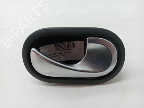 Højre bagtil invendig håndtag SMART FORFOUR Hatchback (453) electric drive / EQ (453.091) (56 hp) 23349192