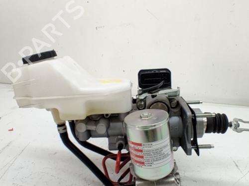 brake-master-cylinder-lexus-nx-ii-_a2_-_h2_-2021-40545797 main image