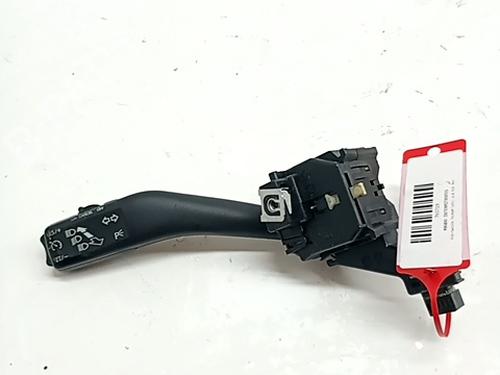 Used Steering column stalk VW TOURAN (1T1, 1T2) 2.0 TDI 16V (140 hp) 30920286