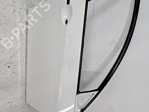 Used Right front door Right front door MAZDA 3 (BL) 2.2 MZR CD (BL10) (150 hp) 33976366 33976366