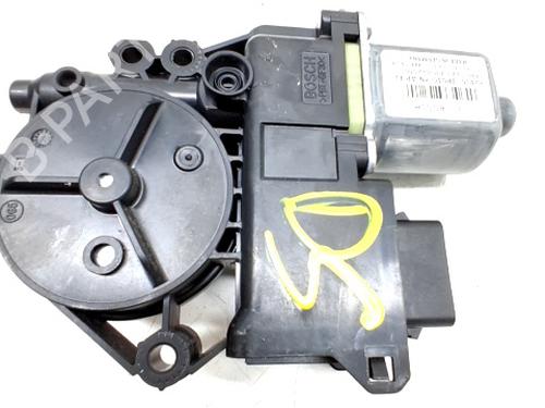 Left front window motor HYUNDAI ix20 (JC) 1.4 | BP30622504E21
