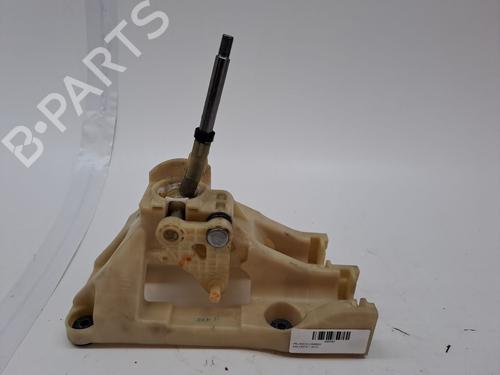 Used Gear lever KIA CEE'D (JD) 1.4 CRDi 90 (90 hp) 23286061