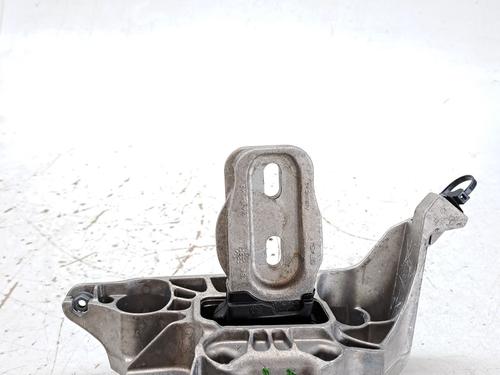 Gearkasseophæng OPEL CORSA F (P2JO) 1.2 MHEV (101 hp) 27672675