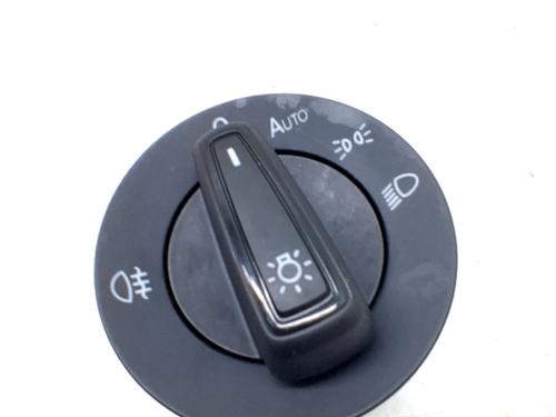 Commande de phare VW POLO VI (AW1, BZ1, AE1) 1.0 TSI (95 hp) 31609734