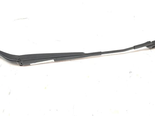 Used Front windshield wiper arm OPEL CORSA F (P2JO) 1.2 MHEV (101 hp) 29228956