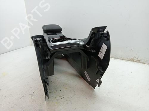 Armrest / Center console PEUGEOT 308 II (LB_, LP_, LW_, LH_, L3_) 1.5 BlueHDi 130 | BP23359344I20 
