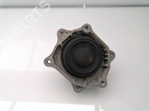 Used Engine mount BMW 4 Gran Coupe (F36) 420 d (190 hp) 23385173