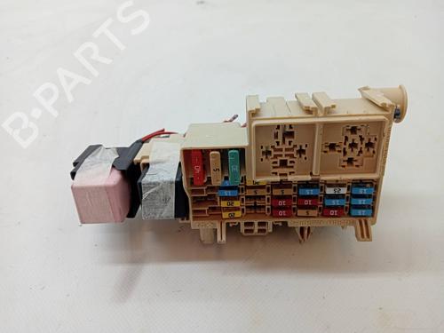 Used Fuse box RENAULT KANGOO / GRAND KANGOO II (KW0/1_) 1.5 dCi 75 (KW07, KW10, KW04) (75 hp) 23349223