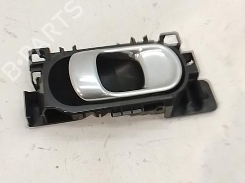 Used Front left interior door handle Front left interior door handle 39554690 39554690