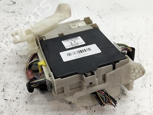 fuse-box-toyota-prius-_w3_-2008-2009-2010-2011-2012-2013-2014-2015-2016-40550265 main image