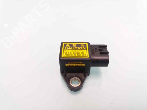 Used Electronic sensor TOYOTA RAV 4 II (_A2_) 2.0 4WD (ACA21, ACA20) (150 hp) 23376620