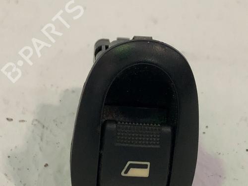 Højre bagtil elrude kontakt Højre bagtil elrude kontakt CITROËN C3 I (FC_, FN_) 1.4 16V HDi (90 hp) 33772923 33772923