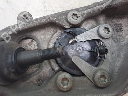 Right front steering knuckle JAGUAR XJ (X351) 3.0 SDV6 | BP23359421M26 - Image 2
