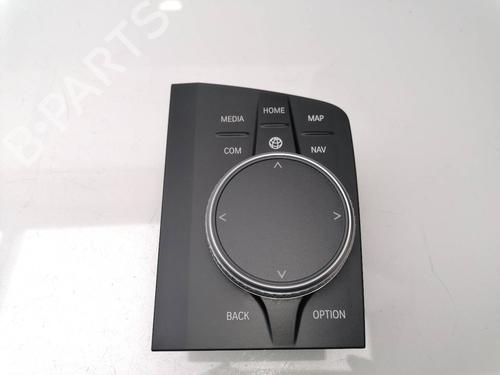 Used Switch BMW 1 (F40) M 135 i xDrive (306 hp) 23940907