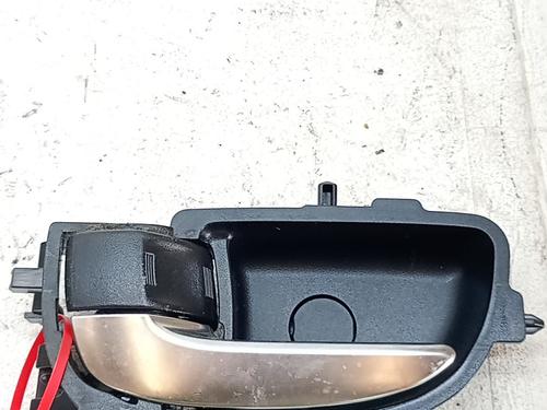 Used Rear left interior door handle Rear left interior door handle 38749228 38749228