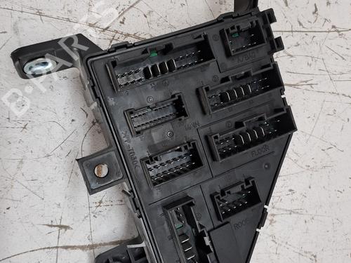 Fuse box HYUNDAI TUCSON (JM) 2.0 | BP23976018E1 