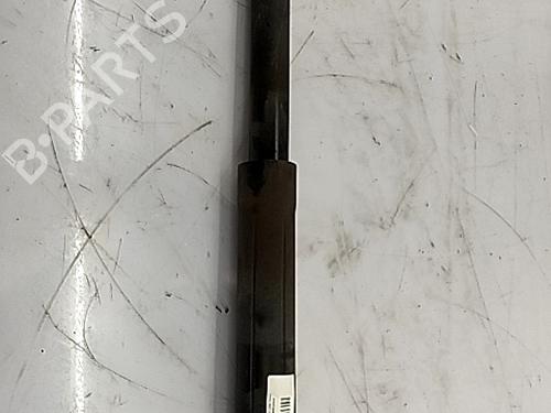 Used Right rear shock absorber TOYOTA YARIS (_P13_) 1.5 (NSP131_) (112 hp) 31247459