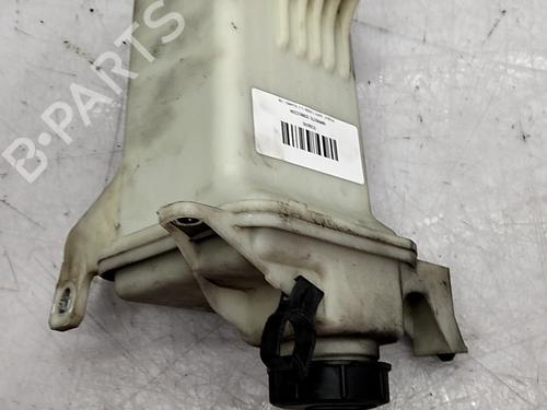 Depósito de la dirección asistida Depósito de la dirección asistida PEUGEOT BOXER Van 2.2 BlueHDi 120 (120 hp) 34527812 34527812