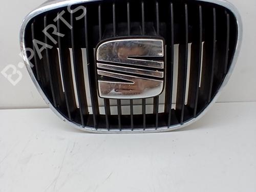 Used Grille SEAT IBIZA III (6L1) 1.9 TDI (100 hp) 29991086