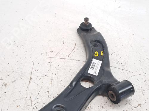 Venstre fortil bærearm SUZUKI SWIFT III (MZ, EZ) 1.3 (RS413, ZC11S) (92 hp) 28179318