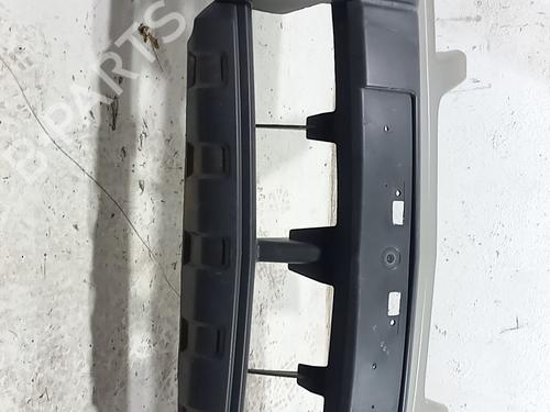 Used Front bumper Front bumper 39557112 39557112