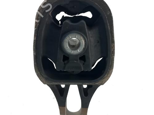 Used Gearbox mount PEUGEOT 2008 II (UD_, US_, UY_, UJ_, UR_, UC_) 1.2 PureTech 100 (USHNK) (101 hp) 32285578