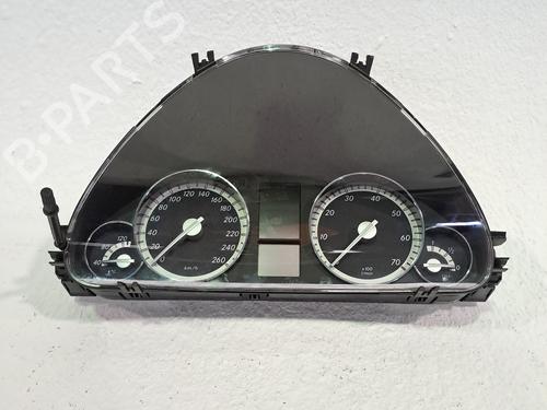 Used Instrument cluster MERCEDES-BENZ C-CLASS (W203) C 180 Kompressor (203.046) (143 hp) 23978207