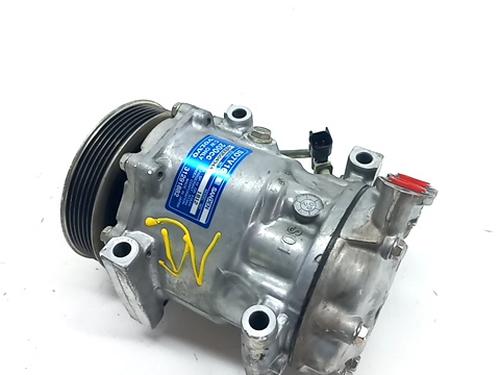 Compresseur AC VOLVO C30 (533) 1.6 D (109 hp) 31874493