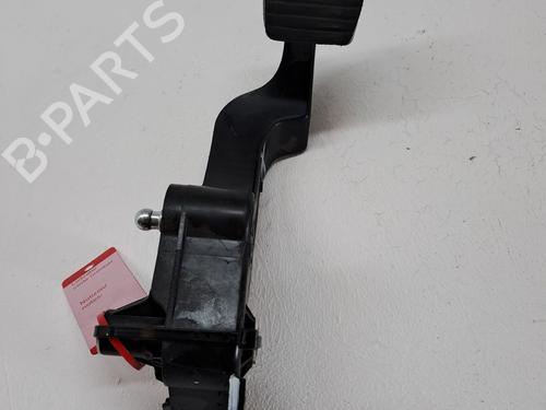 Used Clutch pedal CITROËN C4 CACTUS 1.2 THP 110 (110 hp) 24109240