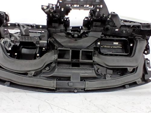 Used Dashboard Dashboard 37875272 37875272